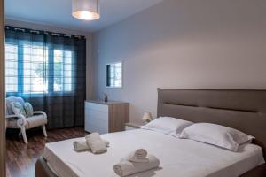 Beachfront Sion Sarande Apartment