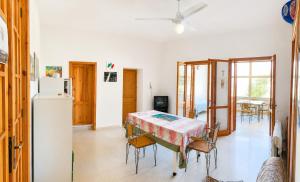 Club azzurro house