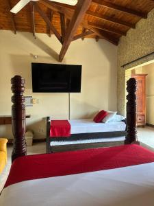 CASA MORALES