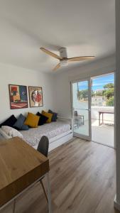 Duplex in residential complex with pool