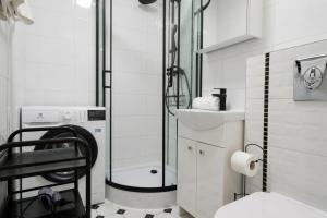 Qwadratura 28 Apartment Gdańsk Przymorze by MC Apart