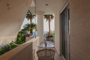 Beachfront Sion Sarande Apartment B