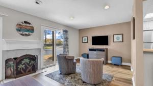 The Links Golf & Racquet Club-2BRMU