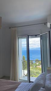 Gold Pearl Maggie Sea View Villa
