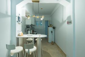 Patision Stay Two-Bed Apartment