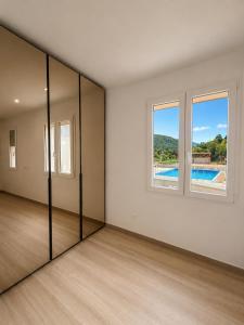Lake View Apartament 1 - Free Parking & Terrace