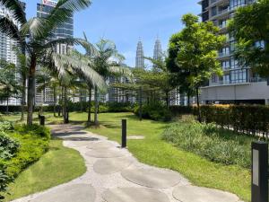 DYNAMIC SUITEs AT E A T O N KUALA LUMPUR