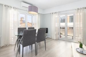 ApartUP Central Market Corner