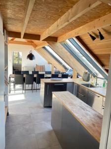 Stunning seaside view appartment with pool
