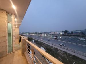 Hotel UER Expressway