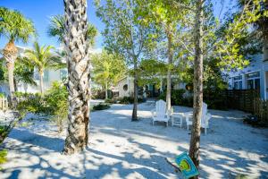 Buttonwood Cottage