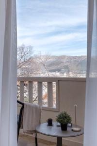 Boutique Design Apartment, Split- Quiet Base Near the Old Town