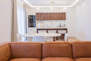 Boutique Design Apartment, Split- Quiet Base Near the Old Town