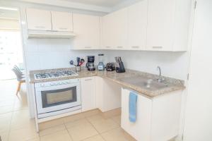 Ocean View Condo with Resort Amenities
