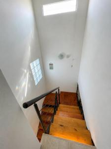 Loft luminoso con balcón y entrada independiente