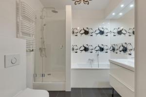 Valor by Grand Apartments