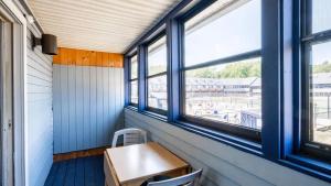 Nautical Mile Resort 1-Bedroom Efficiency Suite