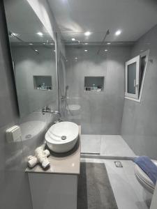 Ixian Pearl near the beach