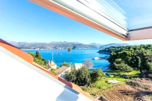 Sandy Beach Apartments