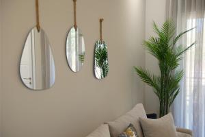 Pella Luxury Archonta