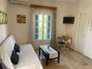 Melinas sunset-Romantic flat with 2 rooms,2 baths and seaview