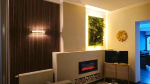 LA SUITE 159