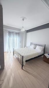 Leonoras Apartment