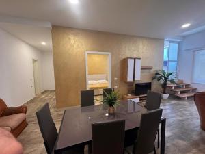 Alex Apartments