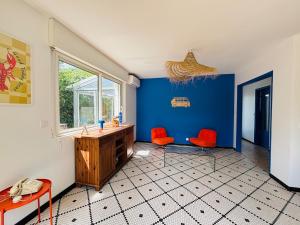 Villa Isalou à 800 mètres du bassin avec piscine privée et clim