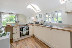 1 Bed in Truro oc-lsunf