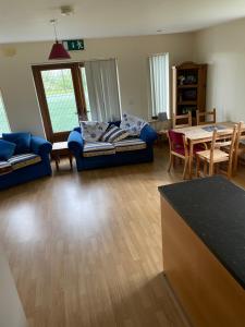 Breesy Centre Apartment