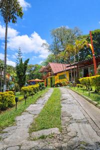 Hospedaje Clemudo