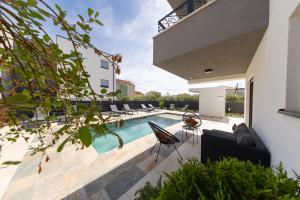 Apartments Antico