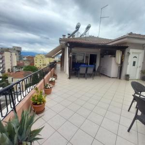 Evis balcony