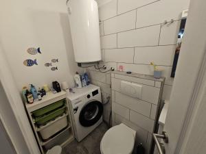 Apartment D and D