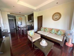 Chang Santi Apartments