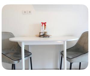 Studio modern avec terrasse et parking a 15 min de cannes