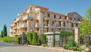Royal Bay Holiday Apartment