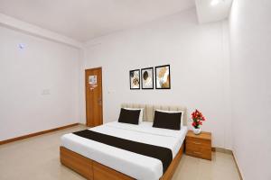 Hotel O Millions 24*7