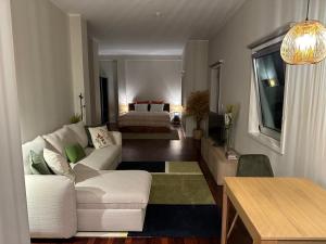 BEST Studio Boavista - AC, Terrace and Parking