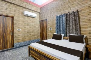 OYO HOTEL RAAS