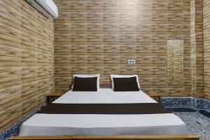 OYO HOTEL RAAS