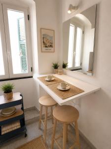 GL Apartments In the Heart of Sanremo