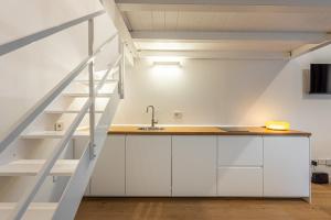 Cozy Apartment In Historical Building - Porta Venezia