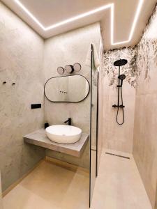 Stylish & Quiet Studio in Vibrant Letná