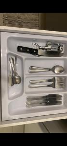 Apartamento com ar condicionado acomoda 6 pessoas