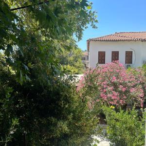 Pelion East Coast Retreat