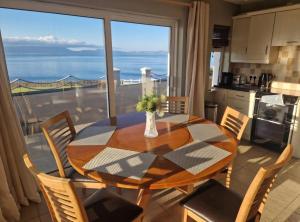 Ballyheigue Cliff Side and Sea View Apartment