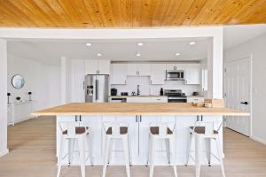 Renovated Villa Views