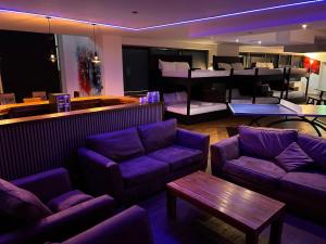 Big Stay Suites